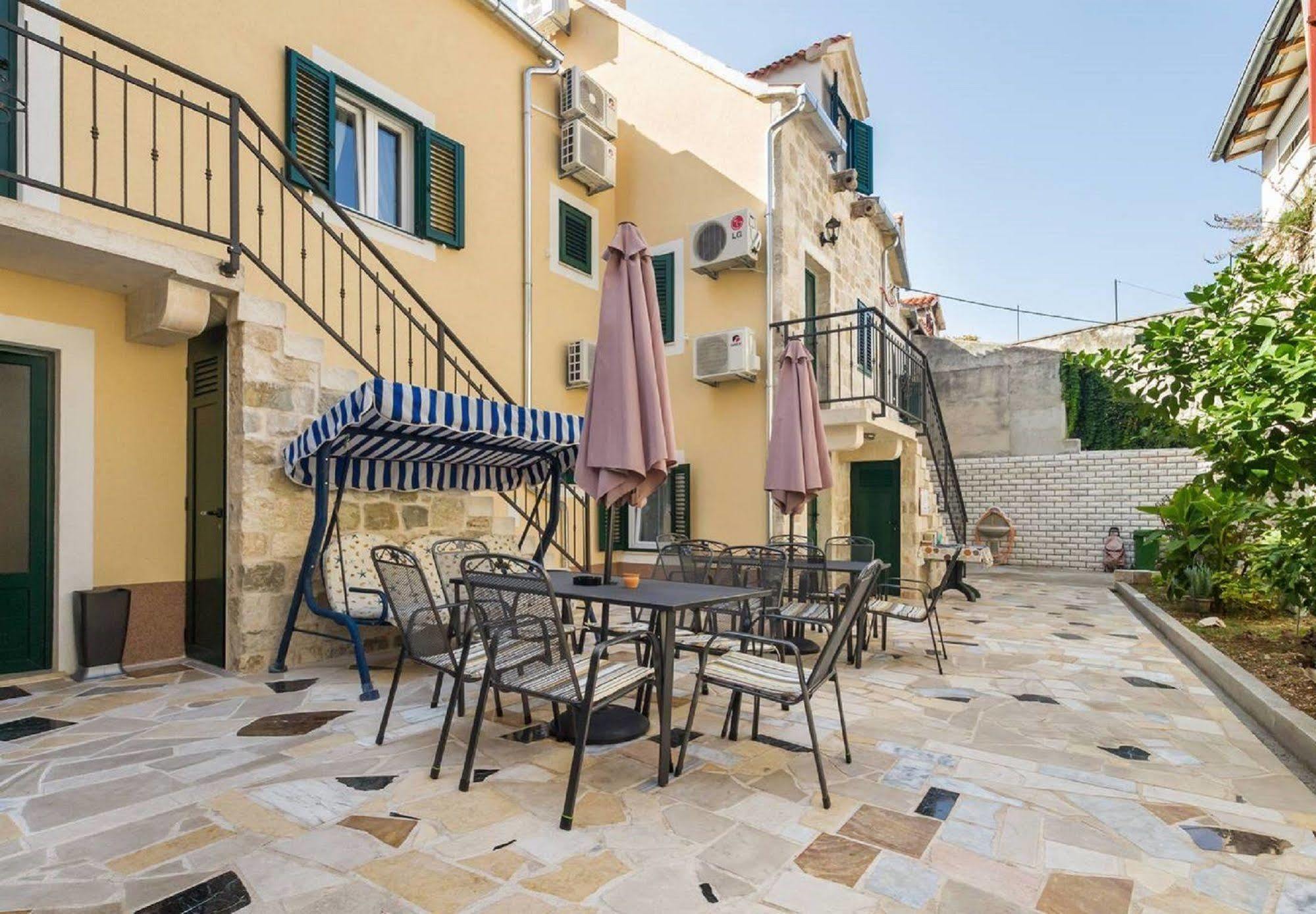 Peruzovic Rooms 1 Split Luaran gambar