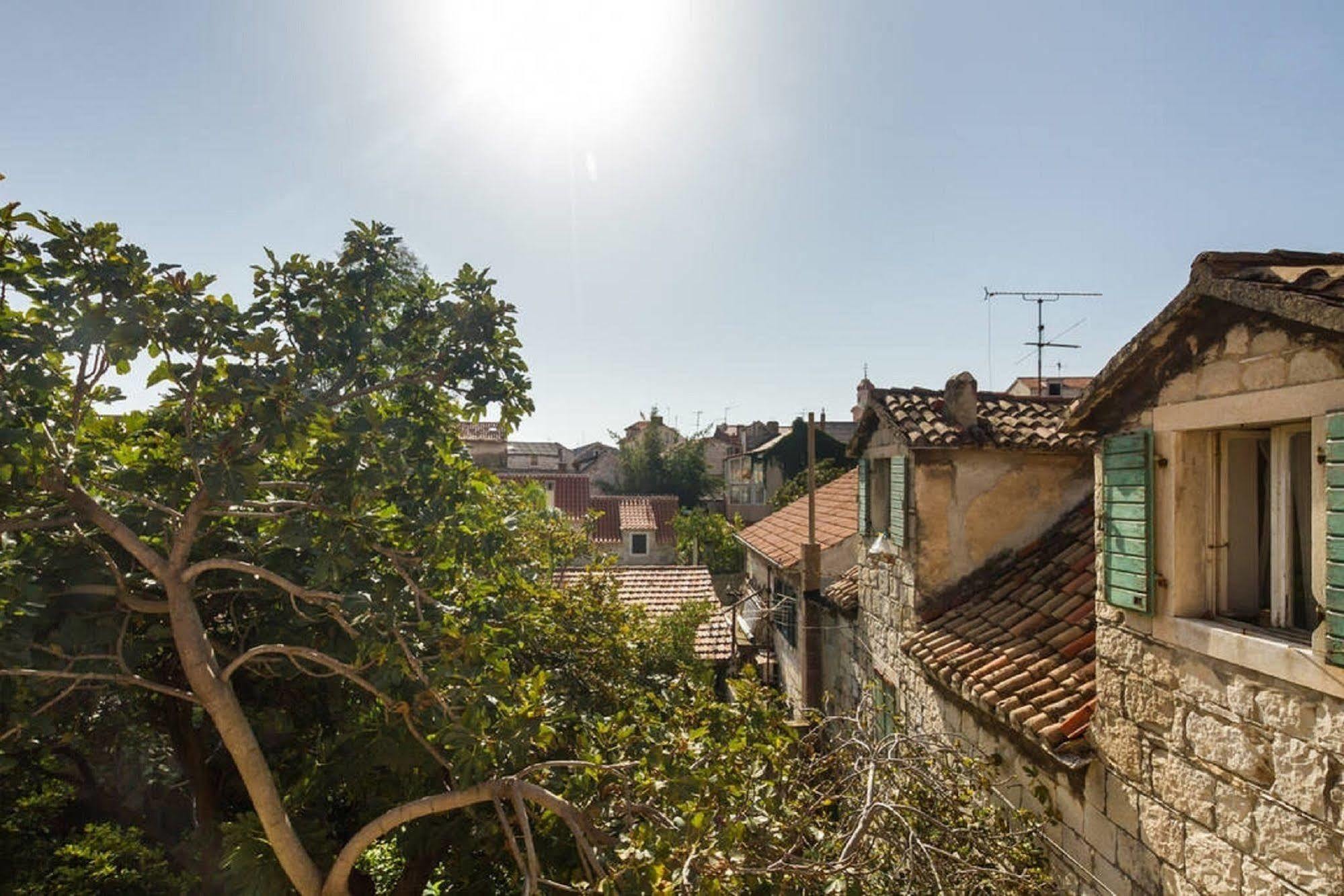 Peruzovic Rooms 1 Split Luaran gambar