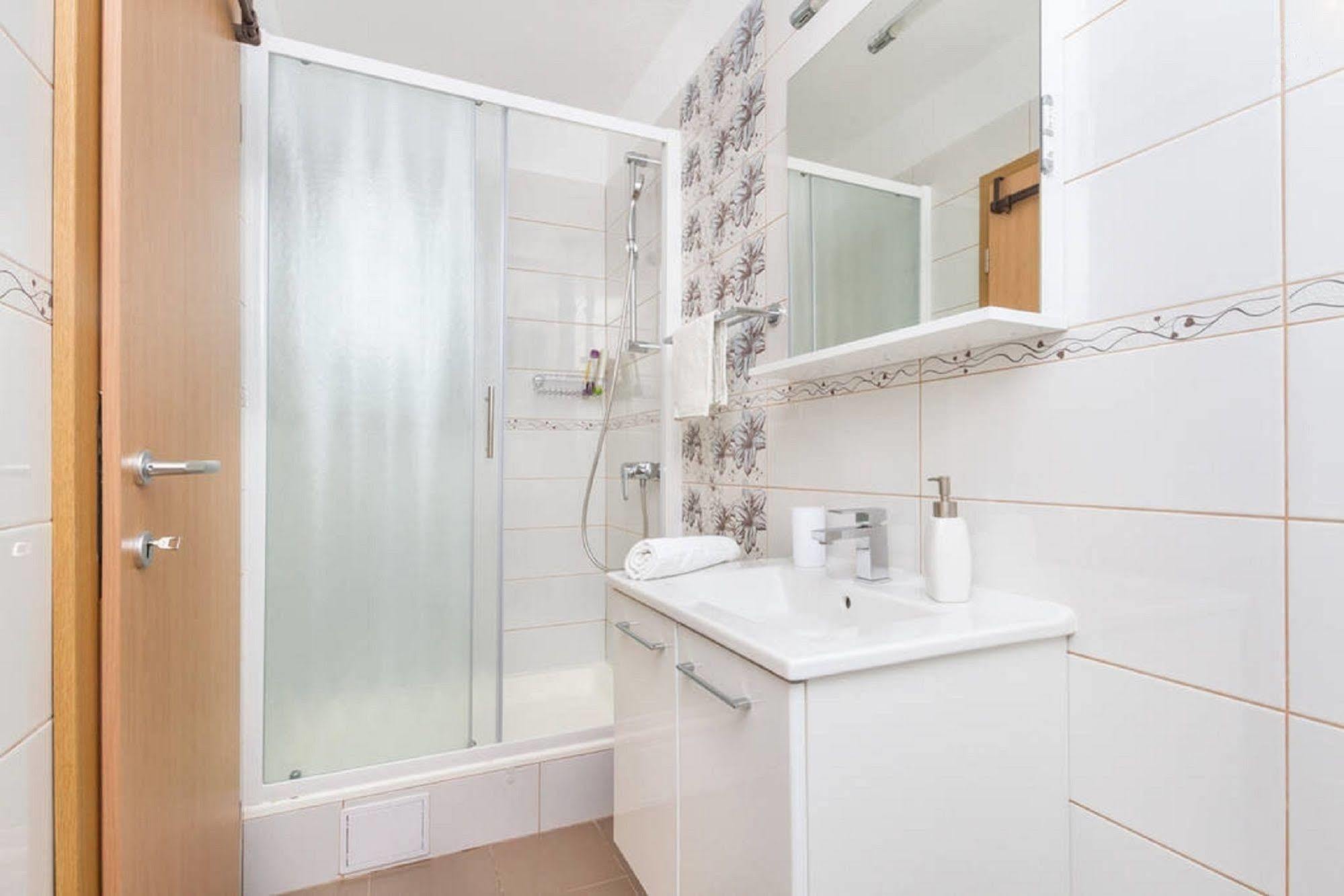 Peruzovic Rooms 1 Split Luaran gambar